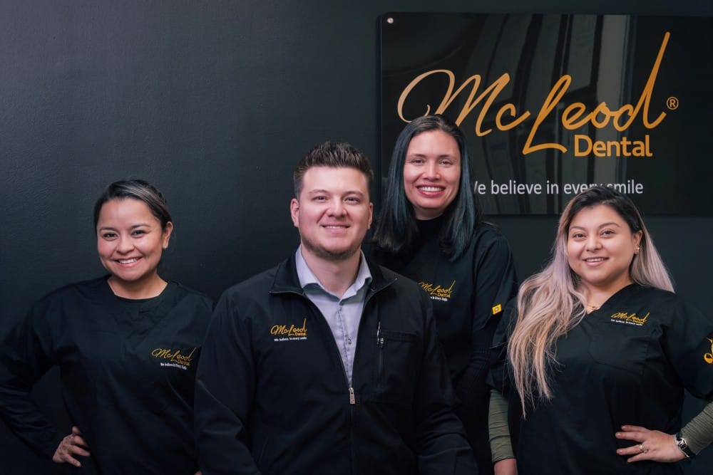 Staff de McLeod Dental listos para atender en español a pacientes de Northern Virginia